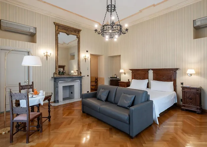 Hotel Roma E Rocca Cavour Turin
